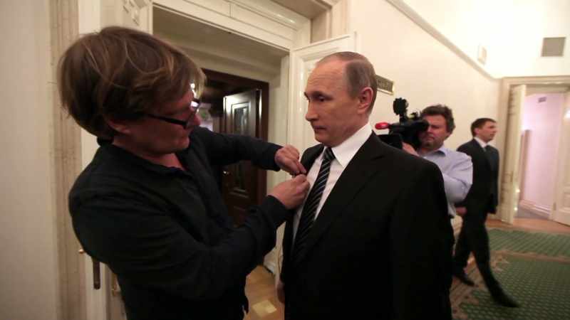 Hillary Clinton: Vladimir Putin himself directed the covert cyberattacks