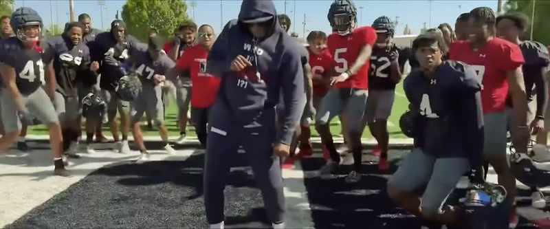 [hip-hop beat] ♪ Who is SWAC, baby? ♪