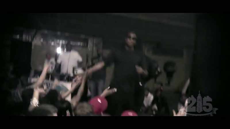 (hip hop music)