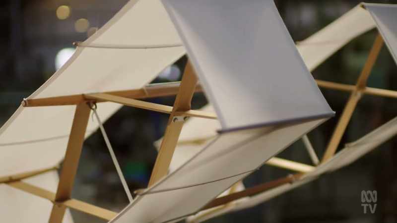 His box kite had two cells