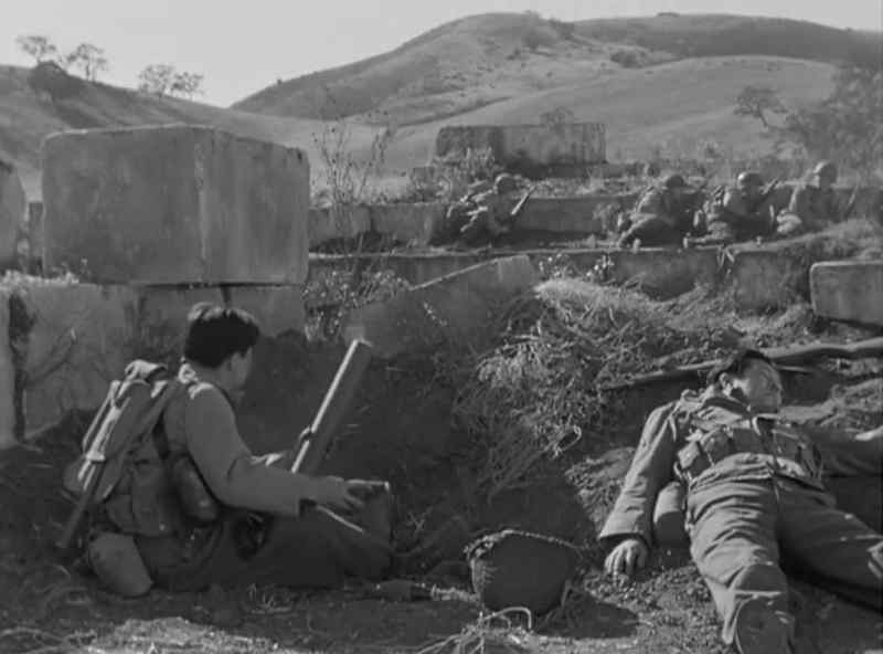 Hold it! Hold it! Cease-fire!