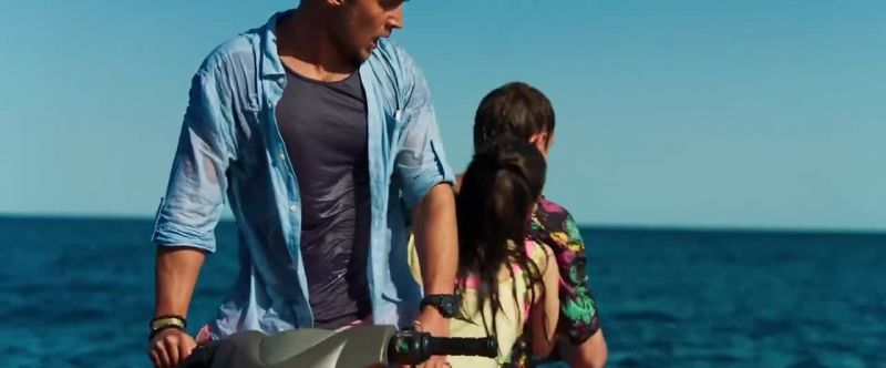 Hold on to me, okay? - Okay. Okay