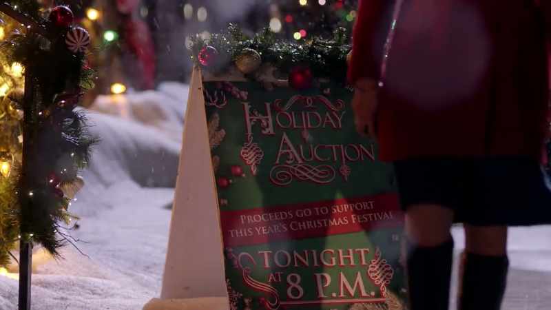 (holiday music)