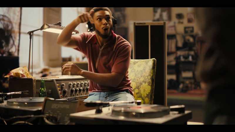 Homework, Clive. - Hold on, Pop. The break about to drop