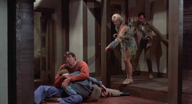 Honey. Come on. - ...for Christmas