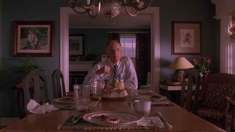 HONEY, WHERE'S PRESTON ? HE'S WORKING FOR MACINTOSH