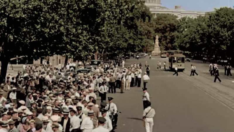 hoover-calls-in-the-army