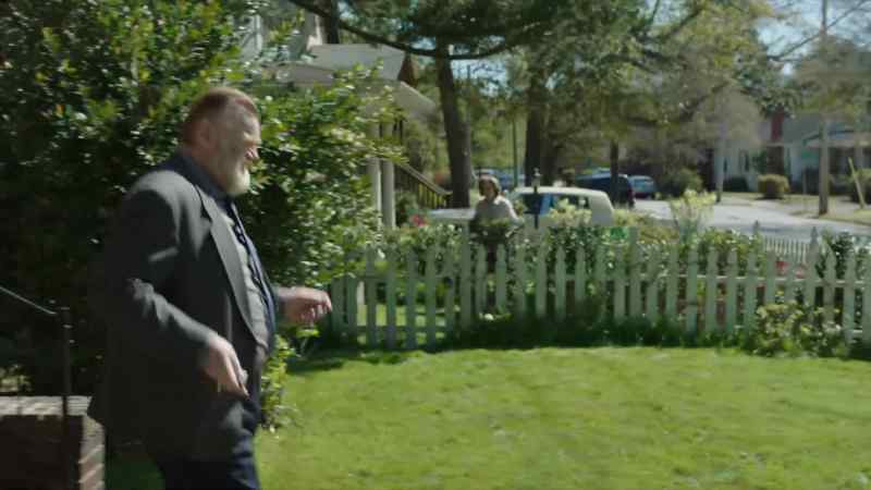 [HORN BEEPS]