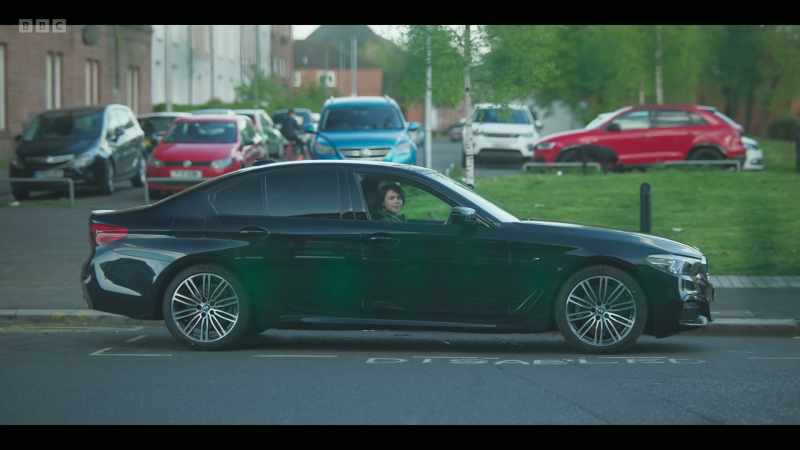HORN BEEPS