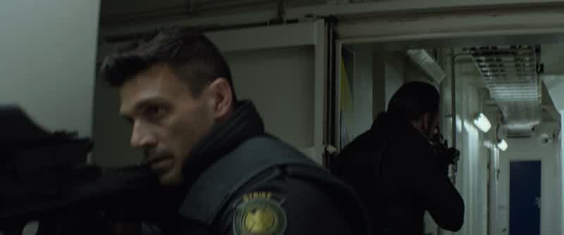 Hostages en route to extraction