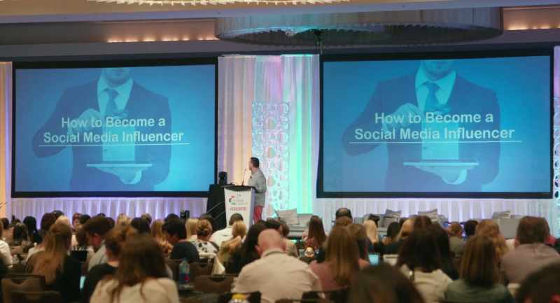 How to Become a Social Media Influencer