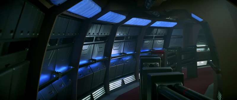 How big is this ship There are 24 decks