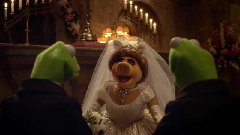 How can there be two Kermits