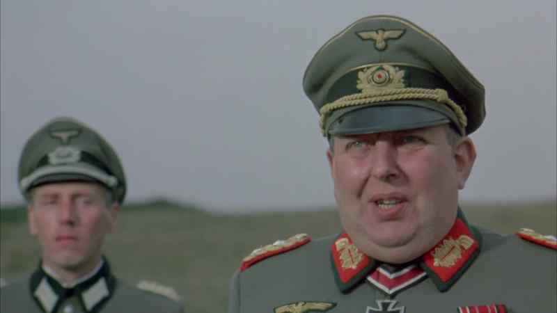 How can those stupid British ever hope to win?