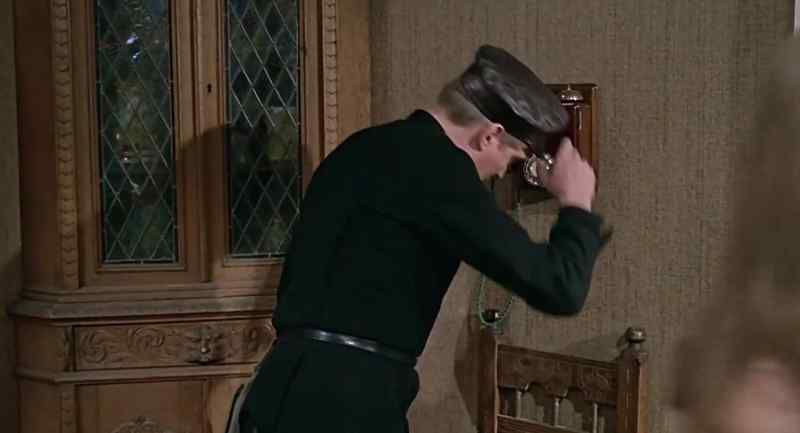 How come the door is not working?