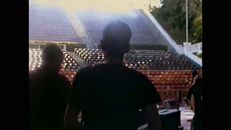 �� How do we sleep While our beds are burnin'?♪