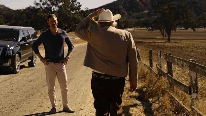 How you doing, Tex? - Oh, I can't complain