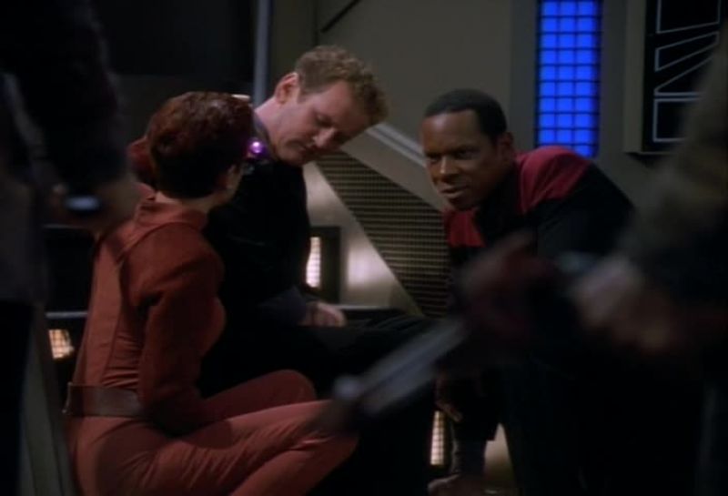 How long can Dax survive without the symbiont?