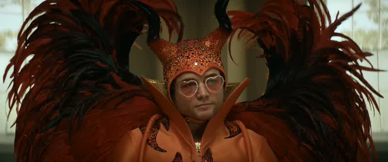 I know how this bit goesMy name is Elton Hercules JohnAnd I'm an alcoholicAnd a cocaine addictAnd a sex addictAnd a bulimicMostly shopaholic who has problems with weedPrescription drugsAnd anger