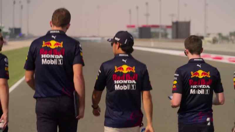 How long is the main straight?