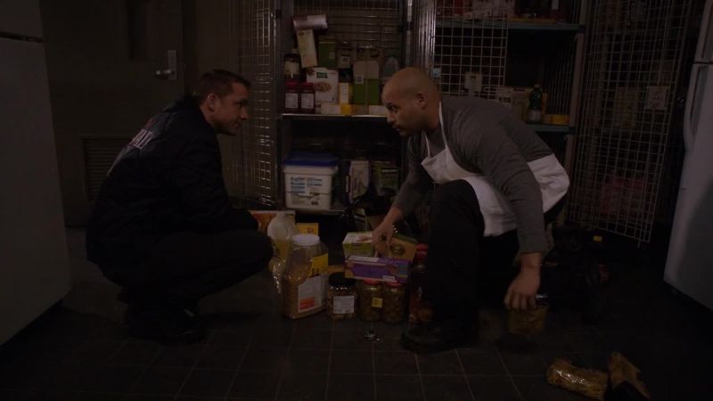 How we looking? - We're not gonna have enough