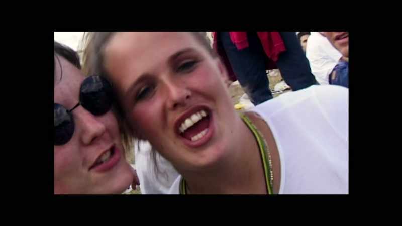 �� How many lives Are living strange?