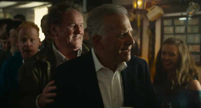 How nice to see you. - Let him through there lads