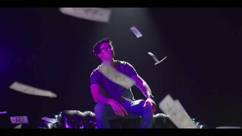 �� How you think I got so motherfucking rich? Yeah ♪