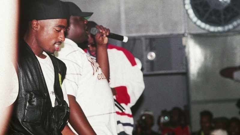 However, things changed quickly when Tupac was shot