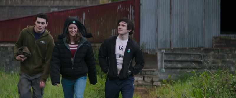 How's it feel to go out with the wee king?