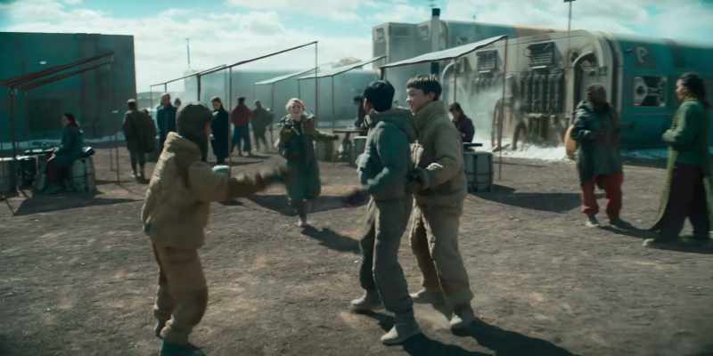 Hugo's here! - Hugo's here! Hugo's here, come on