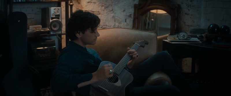 (humming a tune)