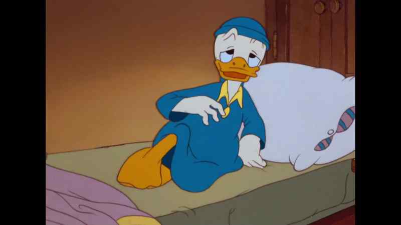 [humming lullaby]