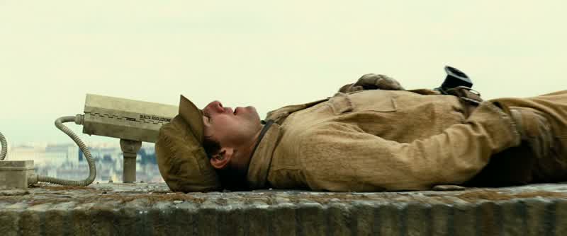 Humpty Dumpty sat on a wall