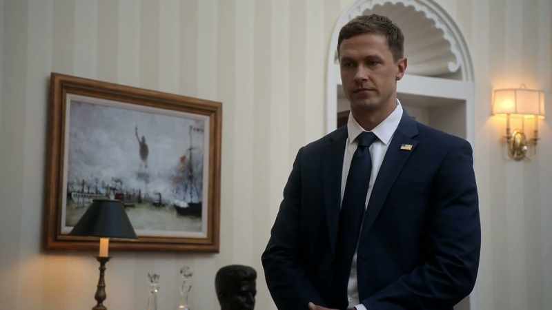 HUNTER: OH, COME ON, MAX. YOU'RE NOT THAT STUPID