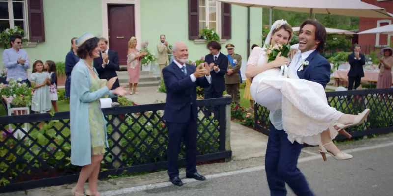 Hurray for the newlyweds!
