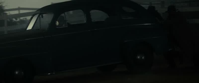 Hurry, get in!