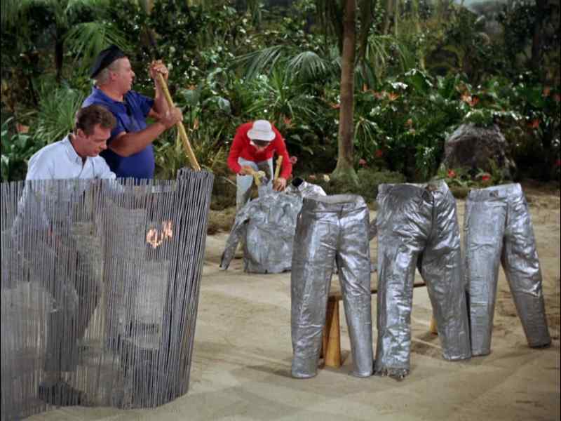 HURRY IT UP, GILLIGAN. IF THIS LEAD GETS COLD