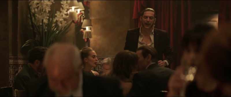 Hurry up, soon you can make love, lovebirds