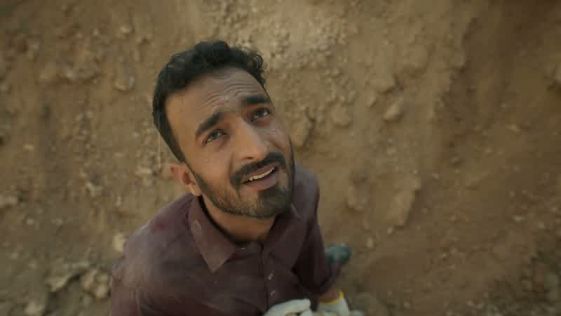 هيّا يا رفيقيّ، أسرعا!