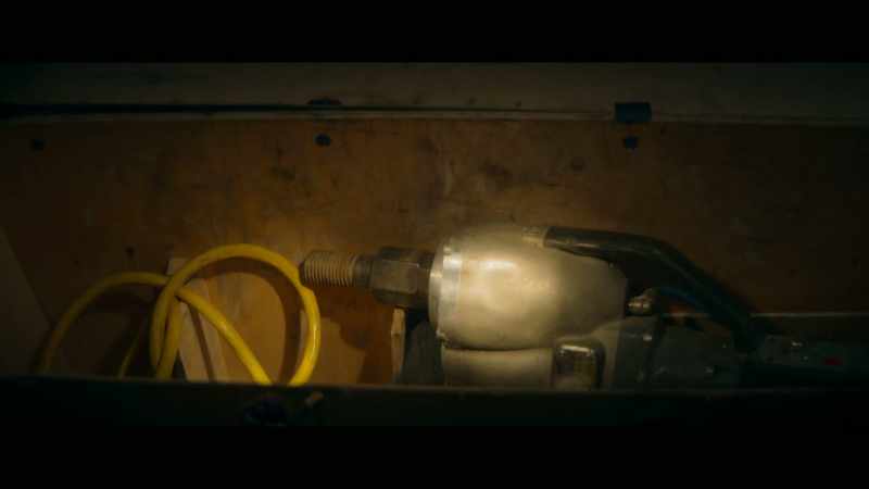 Hydraulic busters