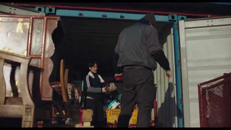 [Hyeon-u snickers] -[grunts]