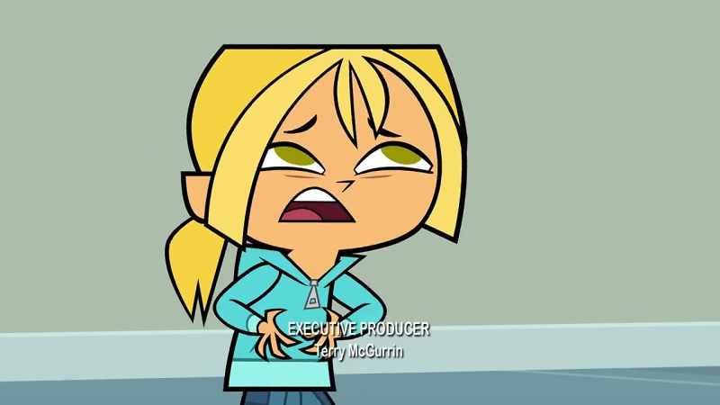 I accidentally ate a worm and it was so gross
