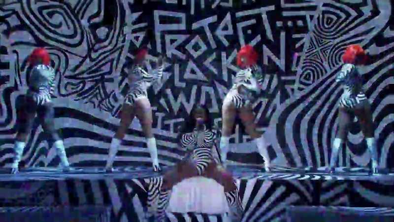 �� I´m a savage ♫