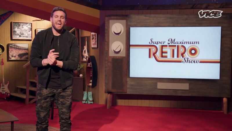 I am your host, Chris Distefano