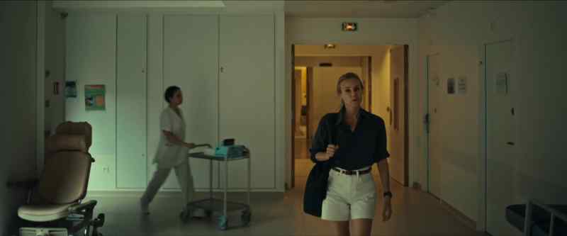 I am sorry. - [Guillaume] Where have you been?