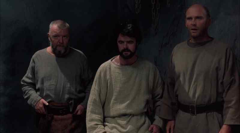 I am with you. - No! Harvendel is a good king