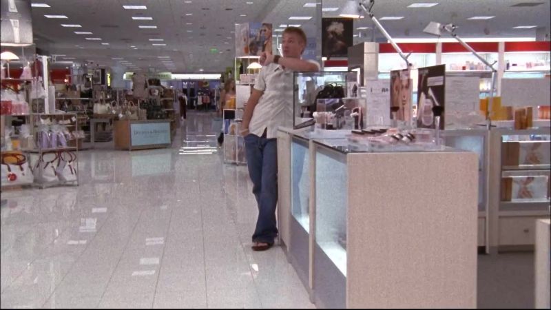 Attention, shoppers. We are now closed