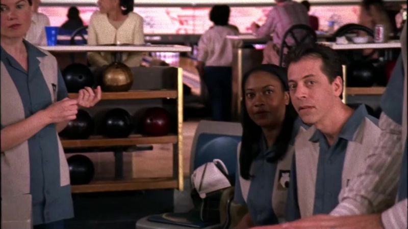 [Bowling Pins Crash]