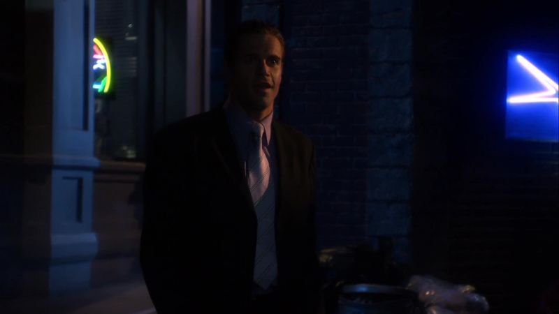 I came when I saw your Kryptonian beacon